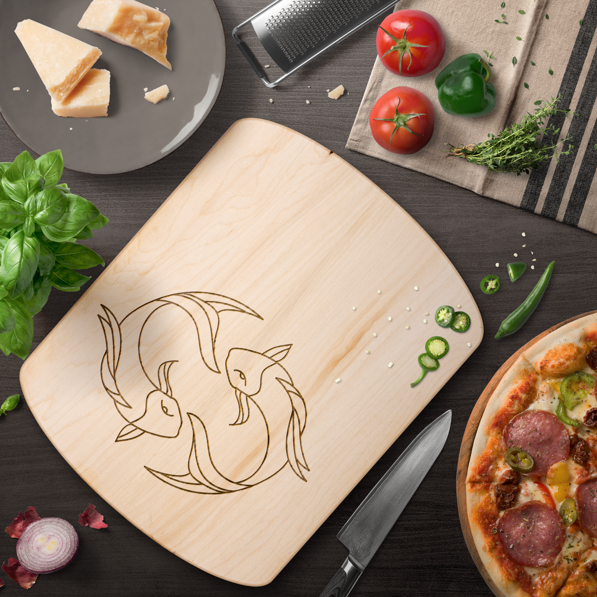 Pisces_Cutting_board_Light_H_Lifestyle_Mockup.png